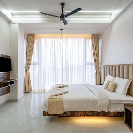 Hotel Darshan Executive Tuljapur Εξωτερικό φωτογραφία
