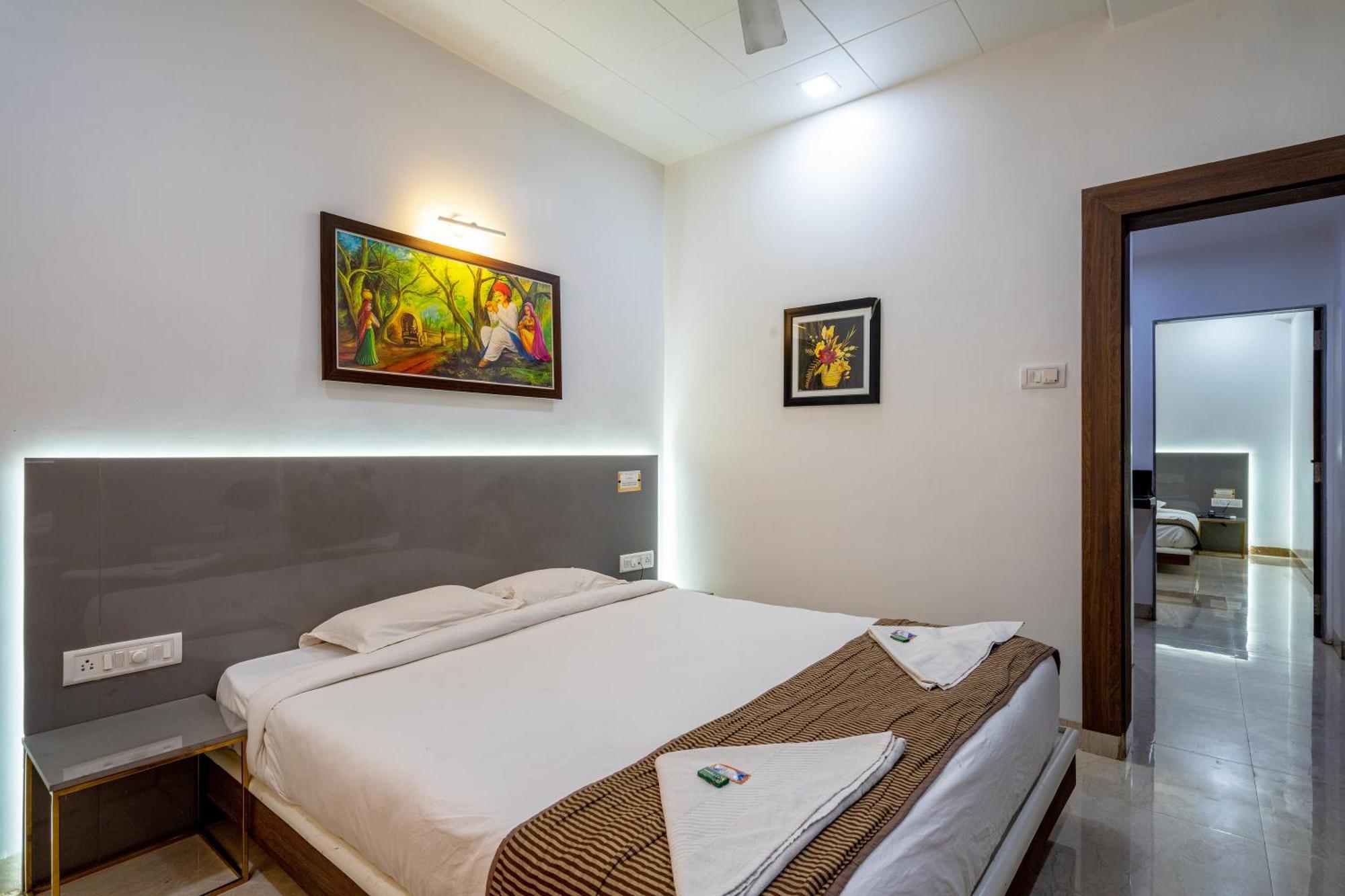 Hotel Darshan Executive Tuljapur Εξωτερικό φωτογραφία