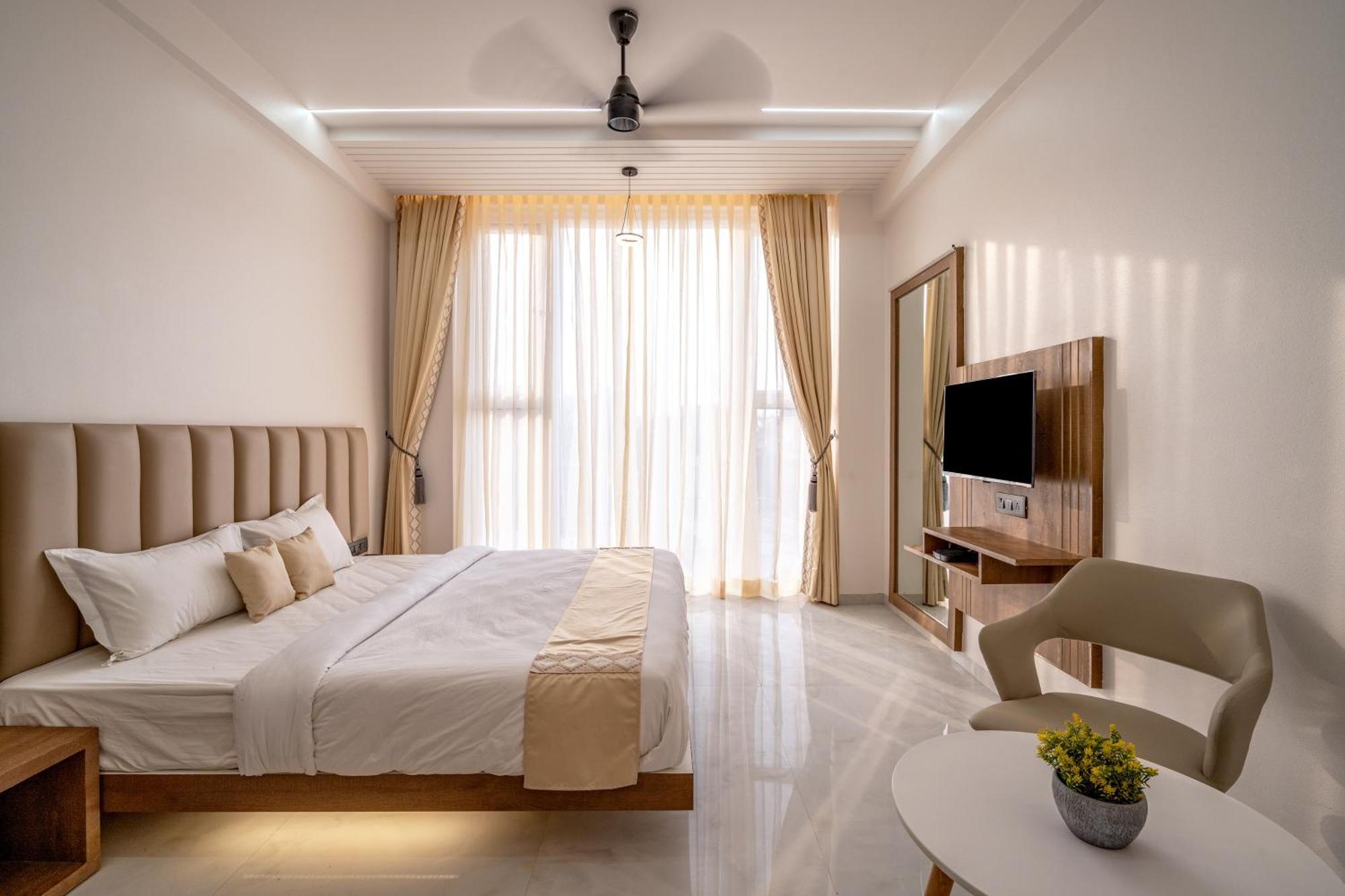Hotel Darshan Executive Tuljapur Εξωτερικό φωτογραφία