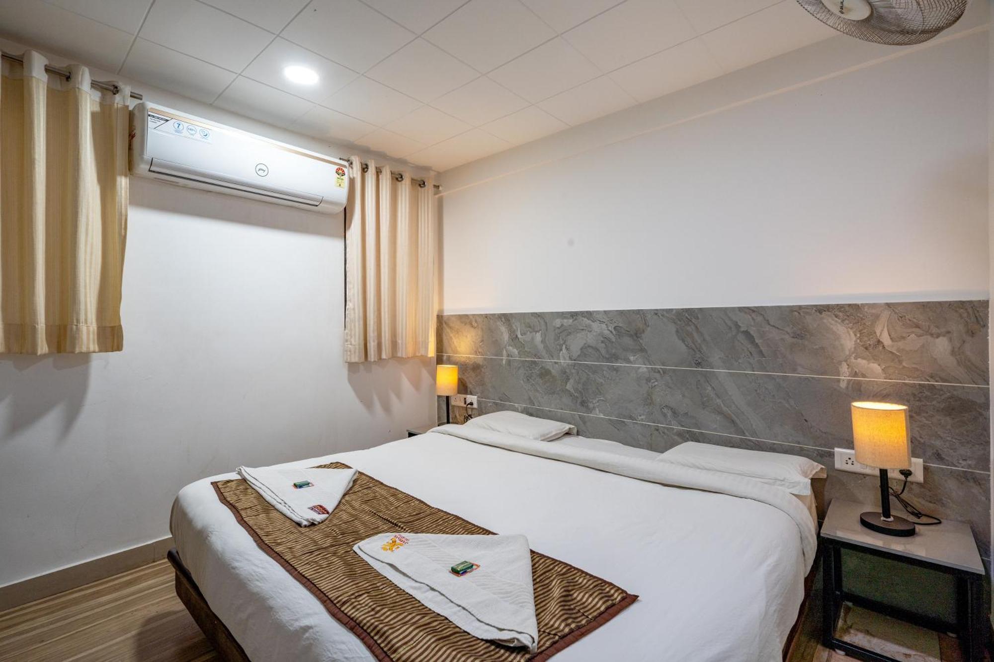 Hotel Darshan Executive Tuljapur Εξωτερικό φωτογραφία